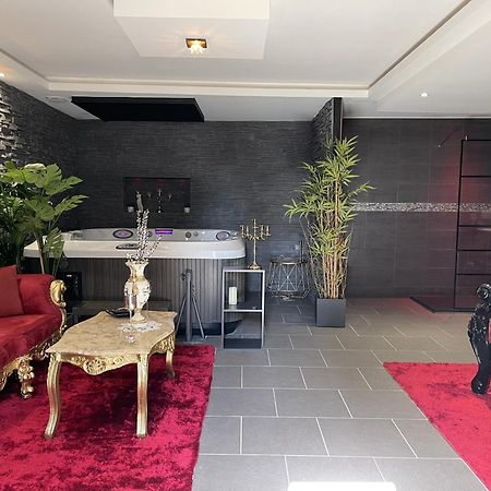 O Venus Spa Sin-le-Noble Extérieur photo