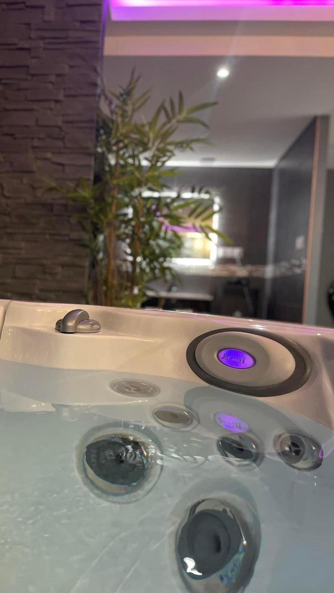 O Venus Spa Sin-le-Noble Extérieur photo